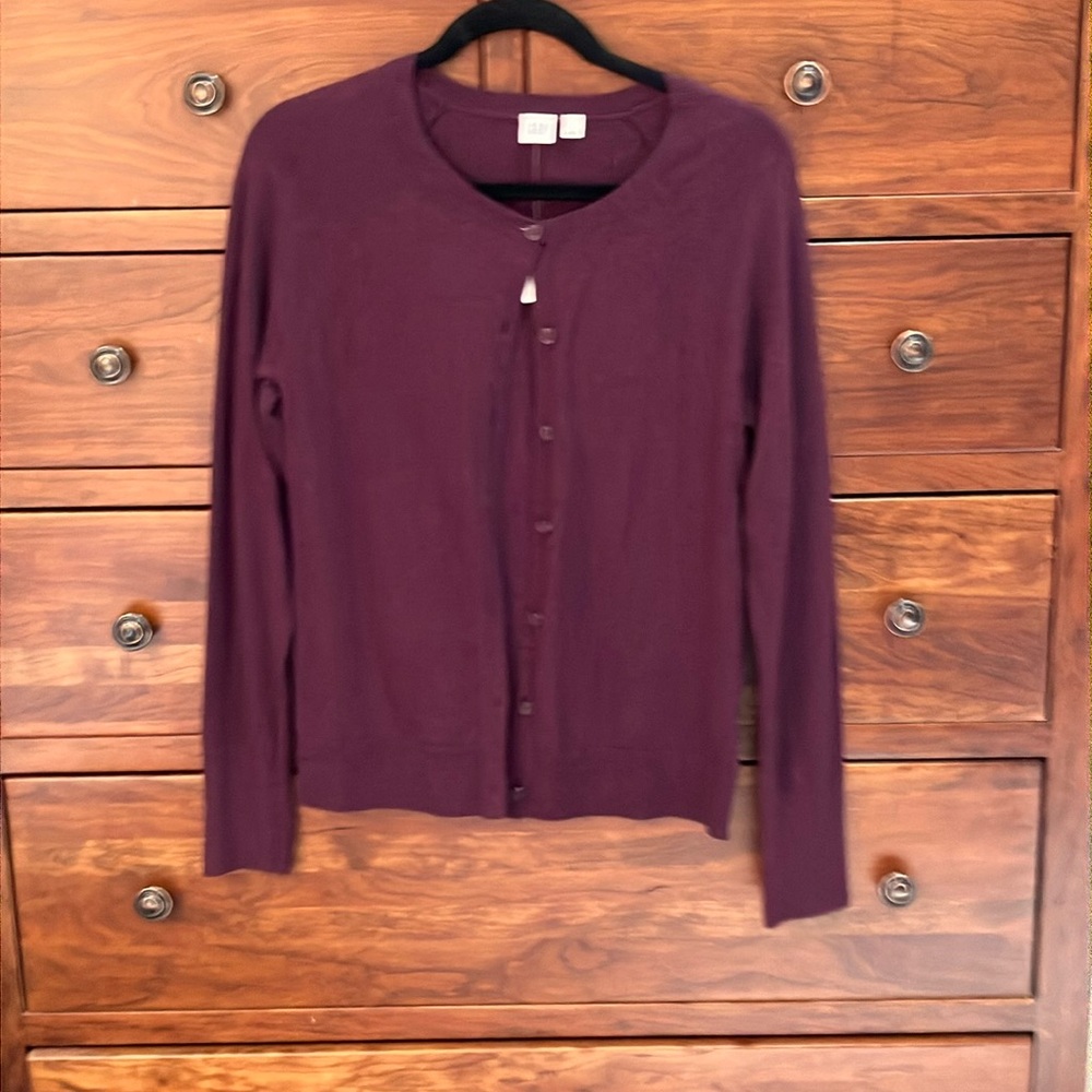 Gap Crewneck Cardigan Plum Heather Size S NWT